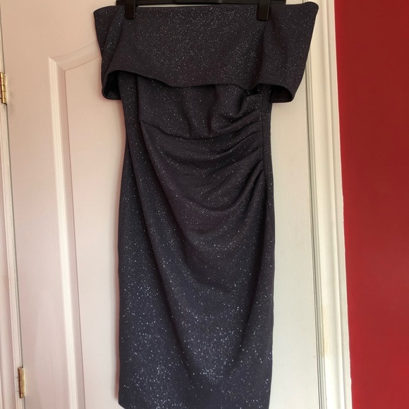 Evening dress - Picture 2 of 6